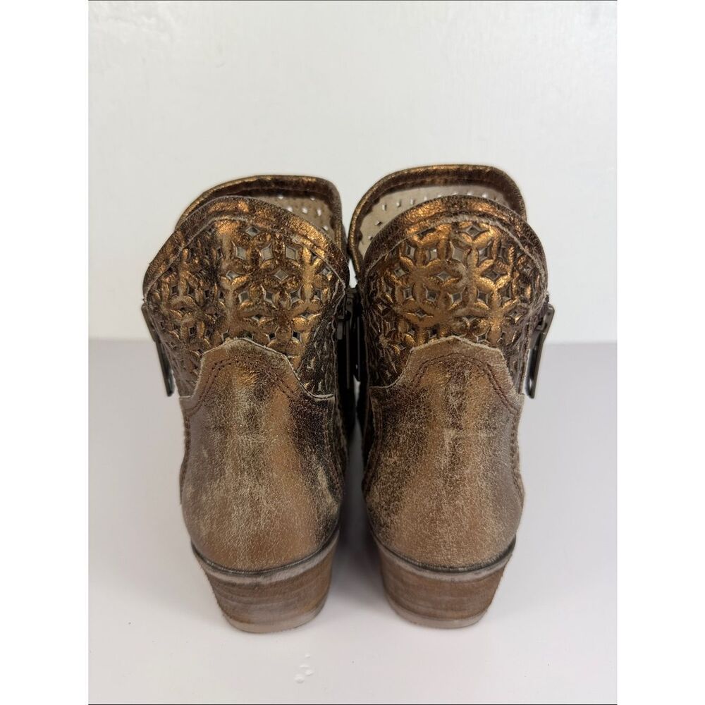 Circle G Bronze Metallic Western Ankle Boots Cutout Leather Size 6.5 - Picture 4 of 10